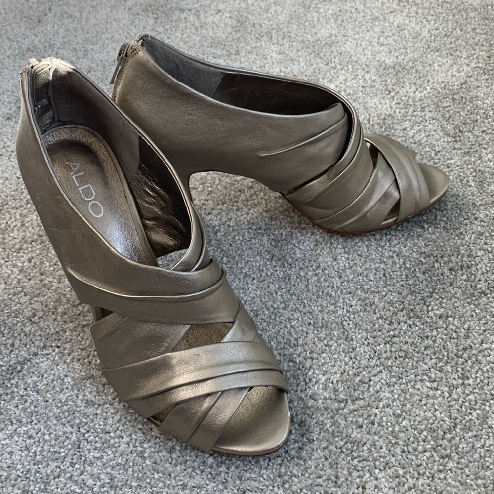 Gold Heels